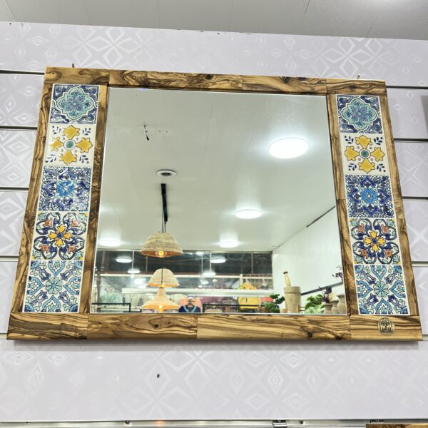 Miroir en bois d’Olivier et zelidj