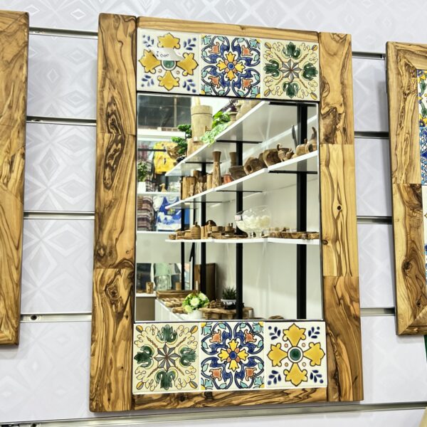 Miroir en bois d’Olivier et zelidj