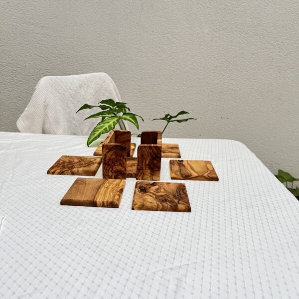 Sous tasse carrée avec boîte