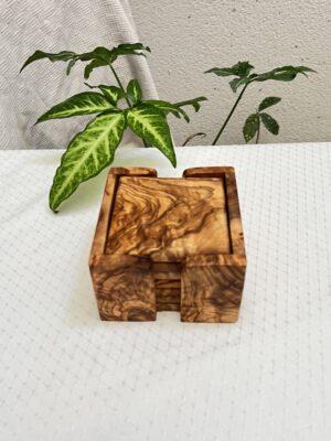 Sous tasse carrée avec boîte