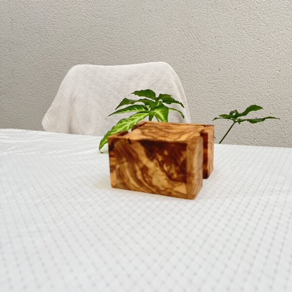 Sous tasse carrée avec boîte