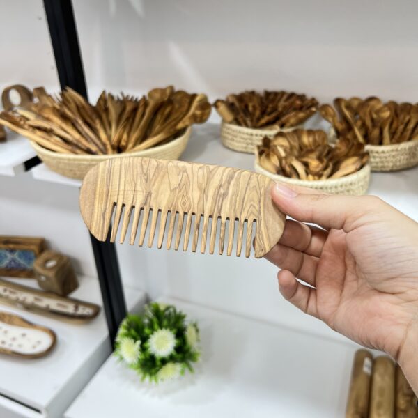 Peigne (مشط)